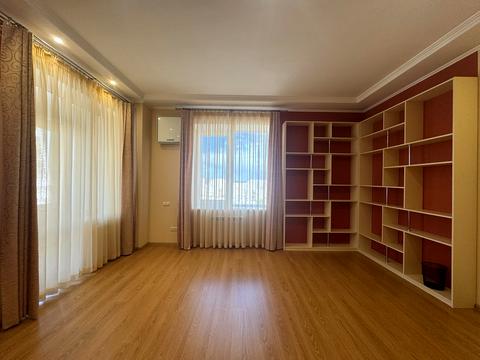 квартира за адресою Срібнокільська вул., 3-В