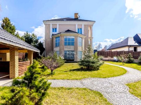 будинок за адресою с. Лісники, Генерала Ватутіна