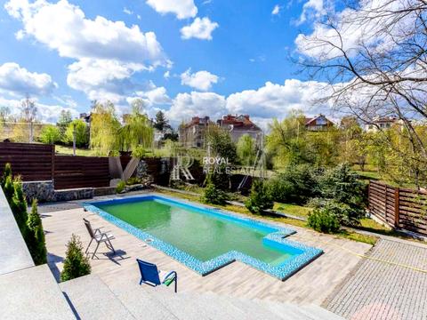 будинок за адресою с. Лісники, Генерала Ватутіна