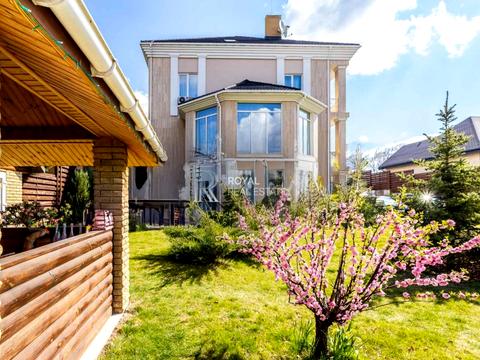 будинок за адресою с. Лісники, Генерала Ватутіна