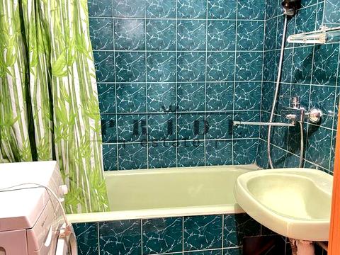 квартира за адресою Ревуцького вул., 7-А