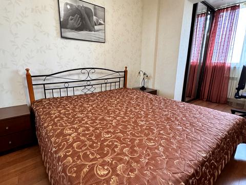 квартира по адресу Феофіла Яновського ул., 1-А