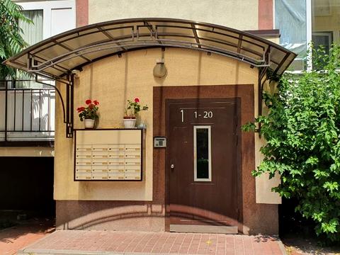 коммерческая по адресу Степана Рудницкого ул. (Академіка Вільямса), 8-Є