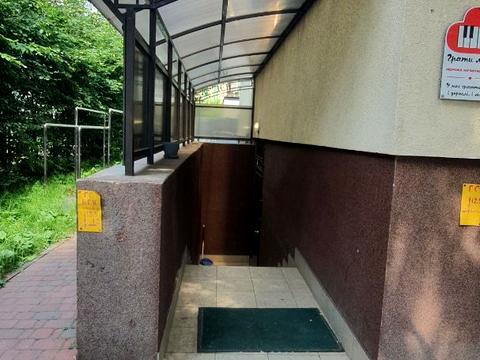 коммерческая по адресу Степана Рудницкого ул. (Академіка Вільямса), 8-Є