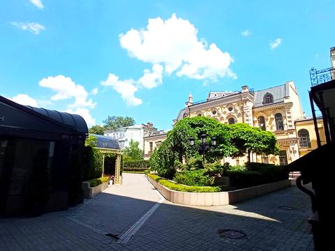 коммерческая по адресу Большая Житомирская ул., 4-В