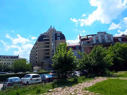 коммерческая по адресу Большая Житомирская ул., 4-В