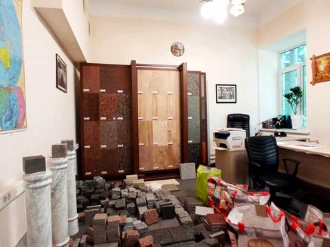 коммерческая по адресу Большая Житомирская ул., 4-В