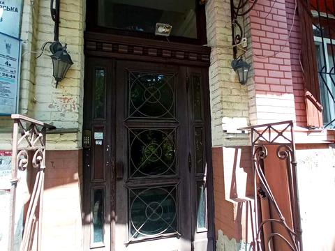 коммерческая по адресу Большая Житомирская ул., 4-В