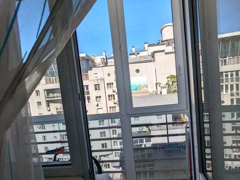 квартира за адресою Академіка Андрія Сахарова вул. (Суворова), 82