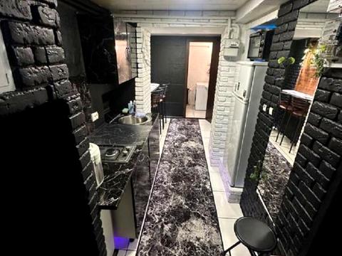 квартира за адресою Торгова вул., 48