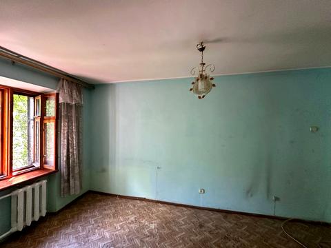 квартира за адресою Космонавтів вул., 11
