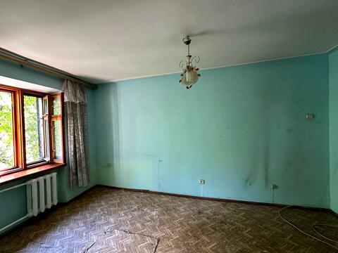 квартира за адресою Космонавтів вул., 11