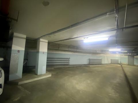 паркомісце за адресою Івана Гонти вул., 7
