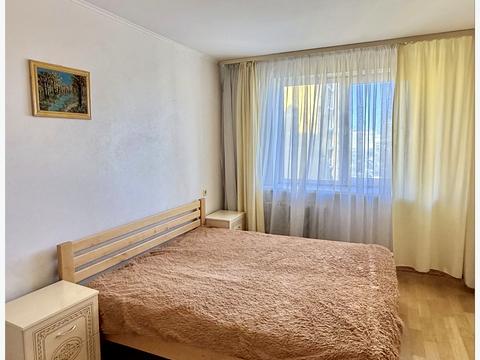 квартира за адресою Левка Лук'яненка вул. (Маршала Тимошенка), 2/4