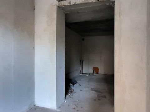 комерційна за адресою Богдана-Ігора Антонича вул., 5 б