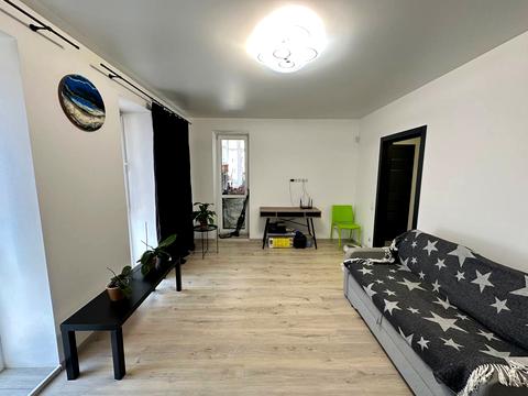 квартира по адресу Амосова ул., 4