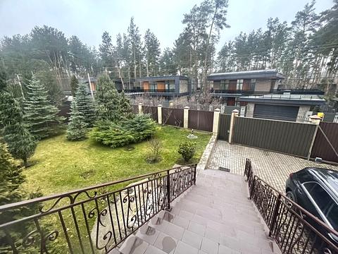 будинок за адресою Квітнева вул., 14