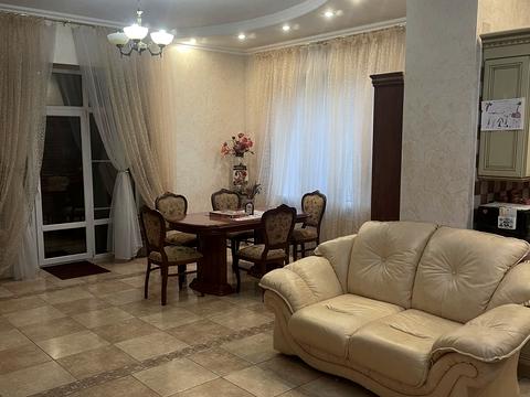 будинок за адресою Квітнева вул., 14