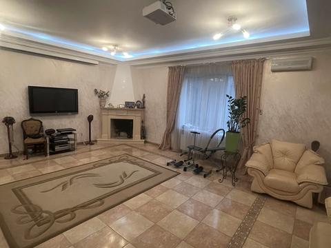 будинок за адресою Квітнева вул., 14
