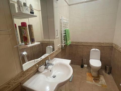 будинок за адресою Квітнева вул., 14