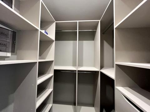 квартира за адресою Перлинна вул., 8