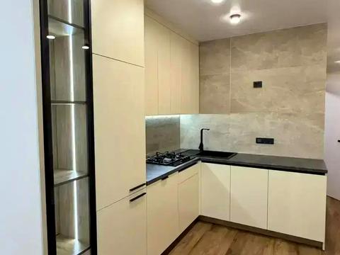 квартира за адресою Інститутська вул., (Будинок)