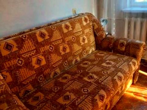 квартира за адресою Верховної Ради бульв., 19-Б