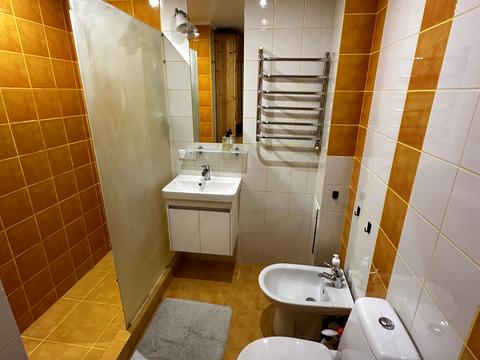 квартира за адресою Олени Кульчицької вул., 1