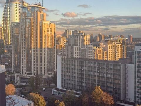 квартира по адресу Василия Тютюнника ул. (Анрі Барбюса), 37/1