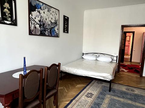 квартира за адресою Сніжна вул., 7