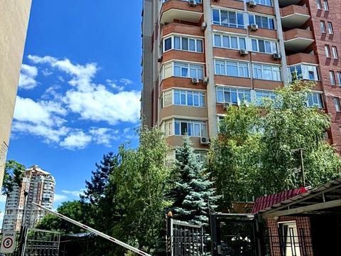 квартира за адресою Добровольців вул. (Маршала Говорова), 8