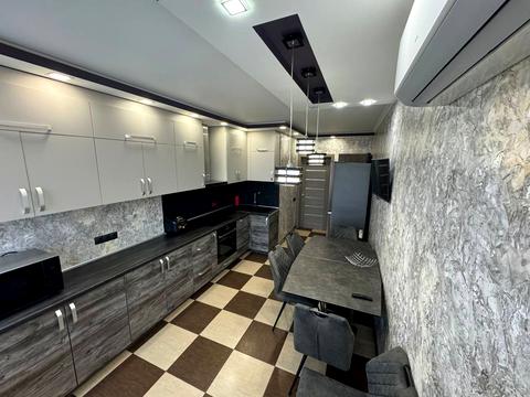 квартира по адресу Луговская ул., 255