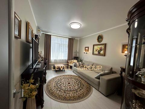квартира за адресою Юнацька вул., 8