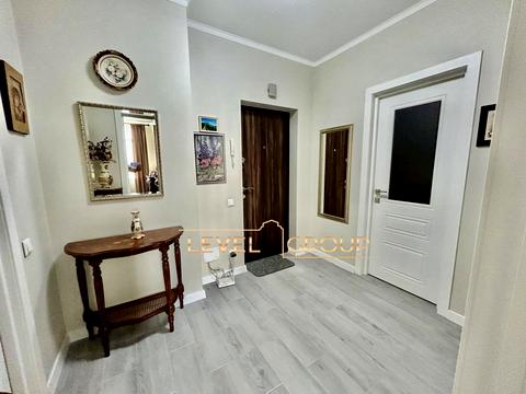 квартира за адресою Юнацька вул., 8