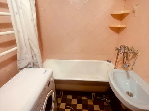 квартира за адресою Космонавтів просп., 66