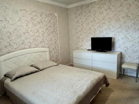 квартира по адресу Академика Ефремова ул. (Командарма Уборевича), 20