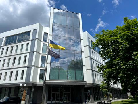 коммерческая по адресу Александра Поля просп. (Кірова), 16