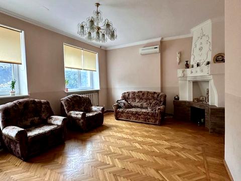 будинок за адресою Підгородне, Энтузиастов, 3
