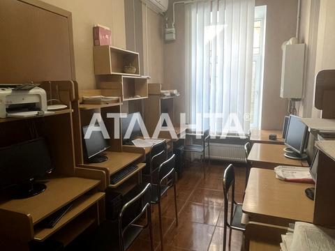 комерційна за адресою Павла Зеленого вул. (Коблевська), 21