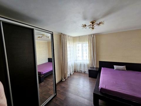 квартира за адресою Республіканська вул., 21