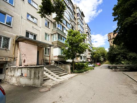 квартира за адресою Горіхуватський Шлях вул. (Генерала Родимцева), 11