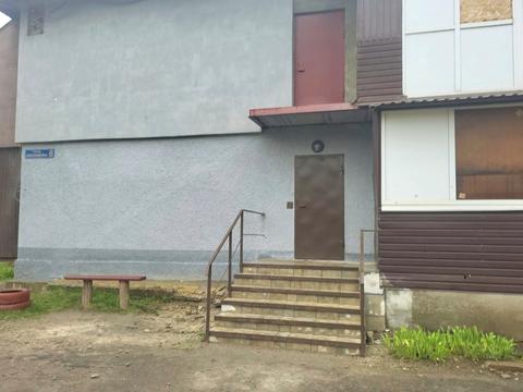 квартира за адресою Електровозна вул., 8