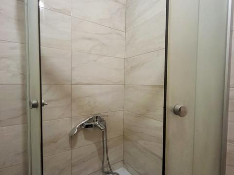 квартира за адресою Електровозна вул., 8