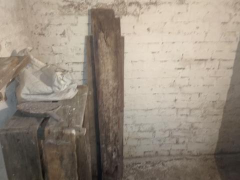 паркомісце за адресою Всеволода Ганцова вул., 46