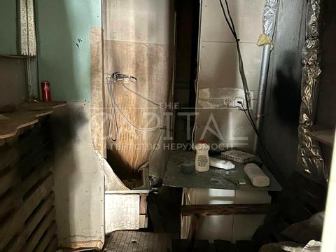 комерційна за адресою Валерія Лобановського просп. (Червонозоряний), 4-А