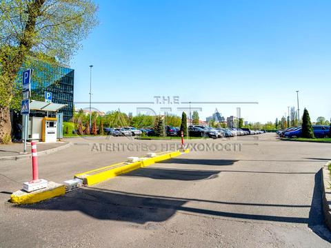 коммерческая по адресу Гарета Джонса ул. (Сім'ї Хохлових), 8