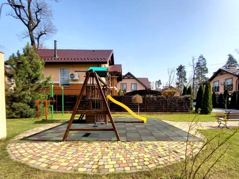 будинок за адресою Лисенка вул. (Надсонова), 2
