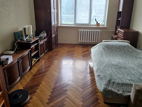 квартира по адресу Червоной Калины просп. (Владимира Маяковского), 18