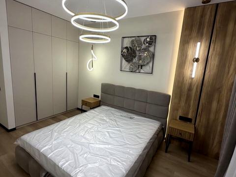 квартира по адресу Братьев Шеметов ул., 10/8