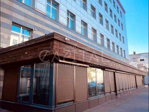 комерційна за адресою Петлюри, 30